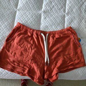Vuori cotton shorts burnt orange